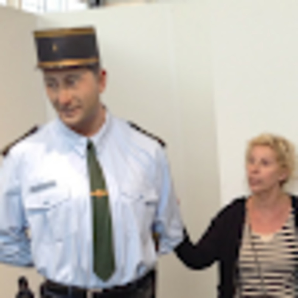 Meet your Posher, Ем